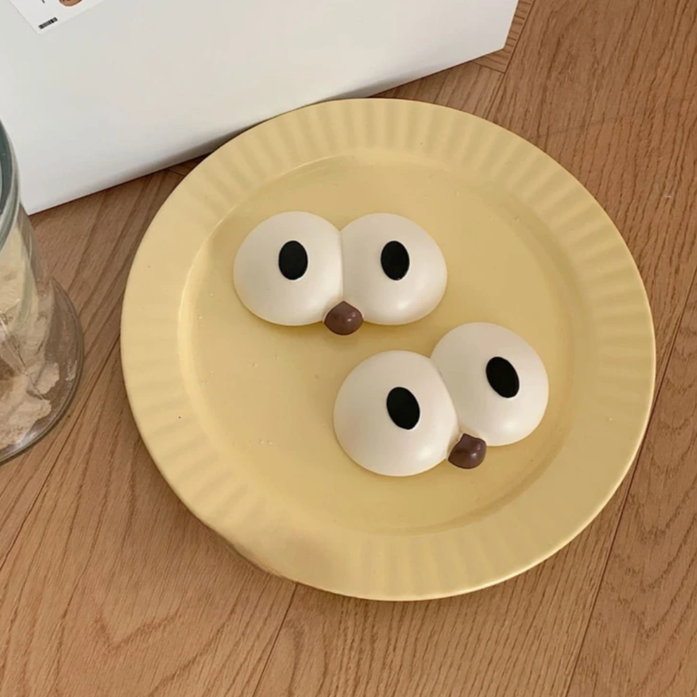 Funny Big eye Shoe Charms