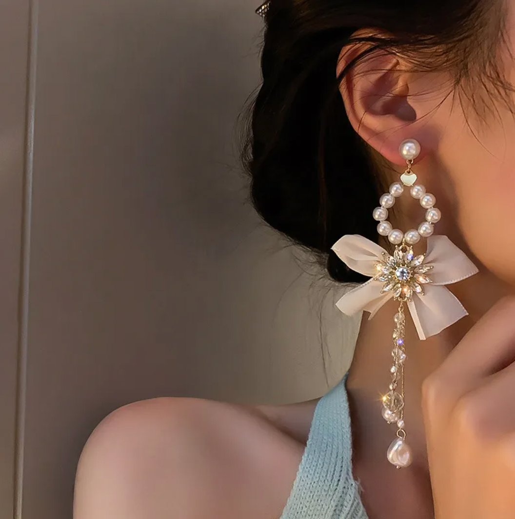 Big Bow Flower Rhinestone Long Dangle Earrings