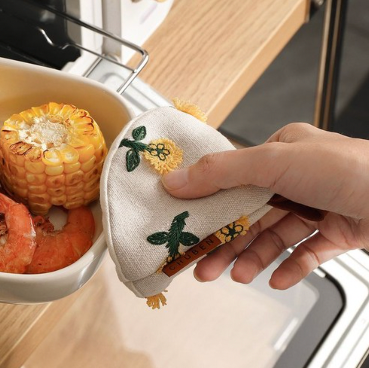Yellow Daisy Fabric Oven Mitts
