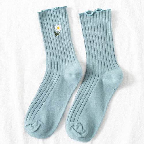 Cute Colorful Ruffle Daisy Crew Socks