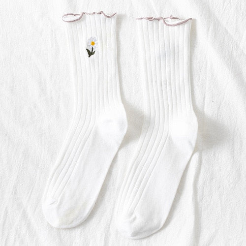 Cute Colorful Ruffle Daisy Crew Socks