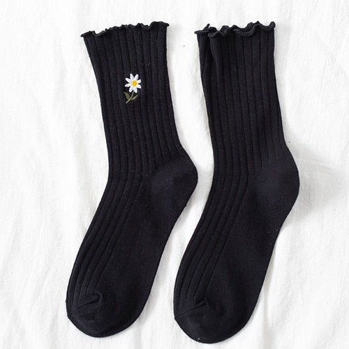 Cute Colorful Ruffle Daisy Crew Socks