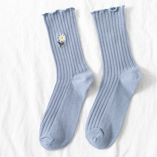 Cute Colorful Ruffle Daisy Crew Socks