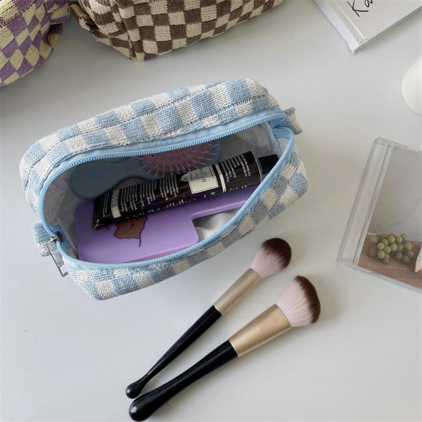 Checkered Knitted Cosmetic Case Bag