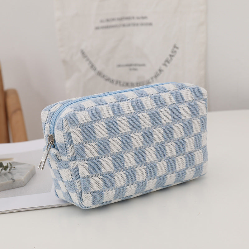 Checkered Knitted Cosmetic Case Bag