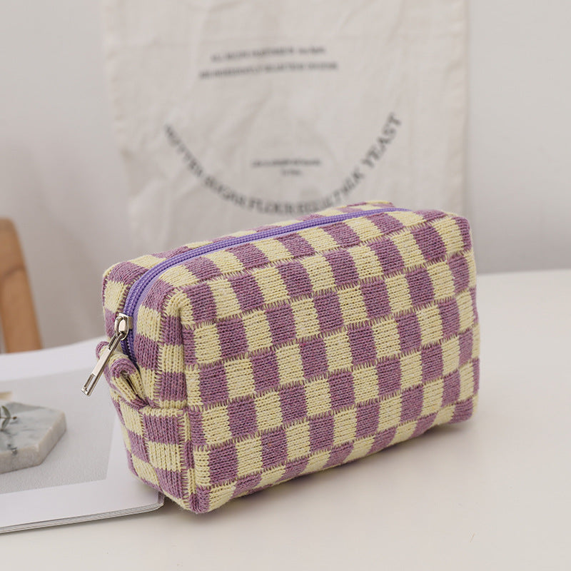 Checkered Knitted Cosmetic Case Bag