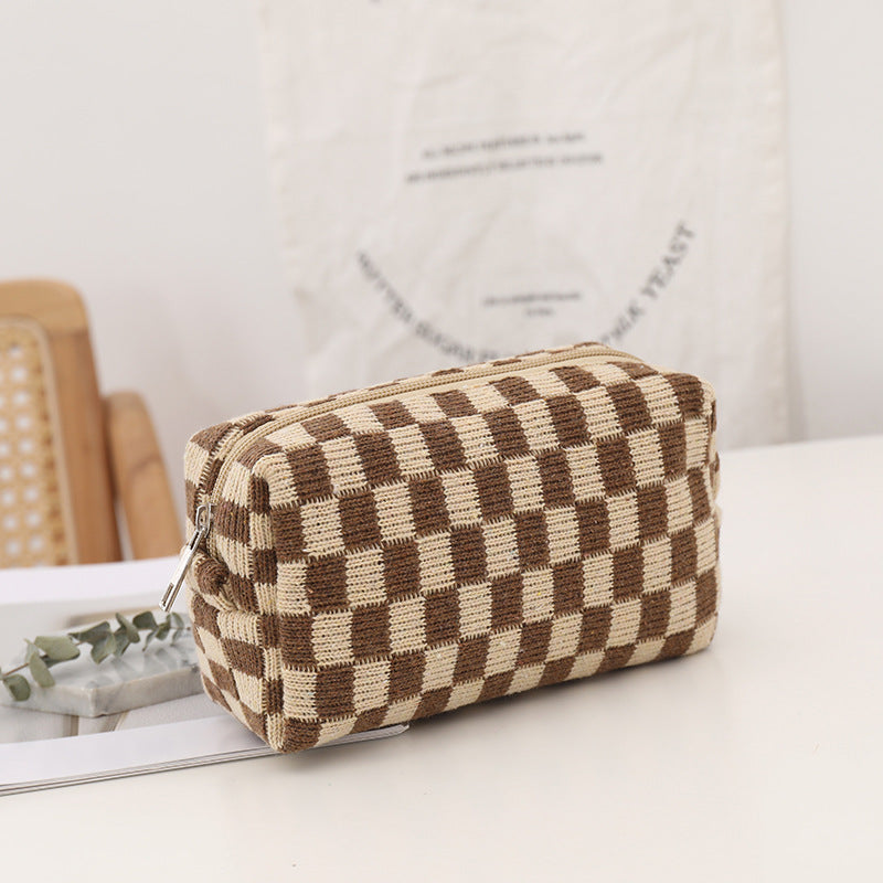 Checkered Knitted Cosmetic Case Bag