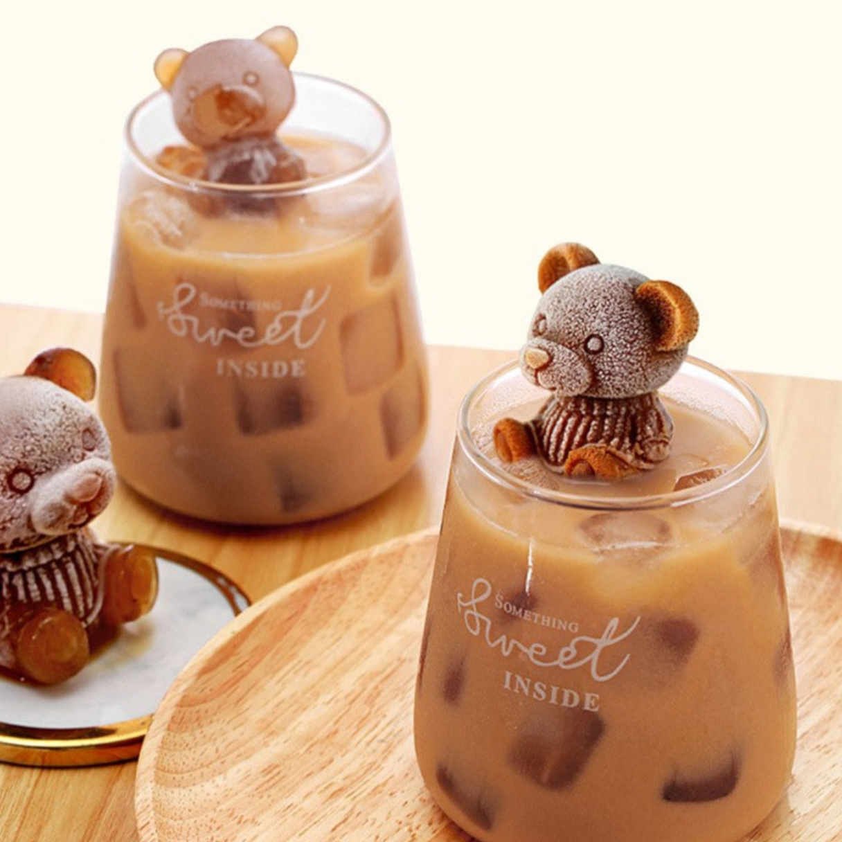 Dropship 1pc Cute Teddy Bear Ice Cube Making Mold; Splash-proof And Easy To  Fall Off; For Refrigerator With Container; Cute Bear Ice Cube Tray; To Make  Frozen Cocktail Whiskey Coffee to Sell