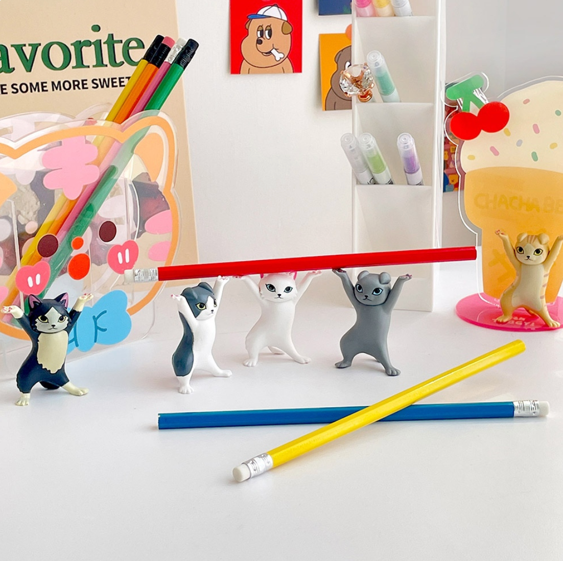 Funny Dancing Cat AirPod Pen Holder set