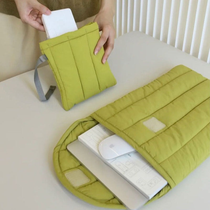 Simple Puffy Laptop Sleeve