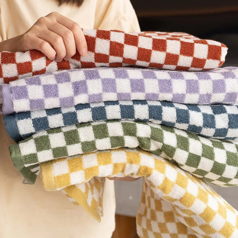 Retro Checkerboard Towel