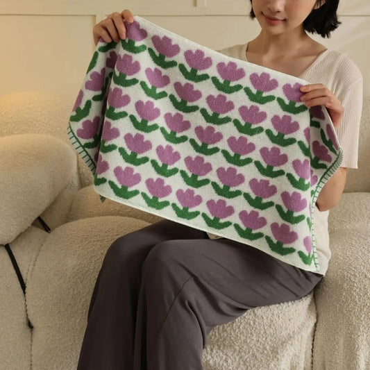Cute Tulip Pattern Towel
