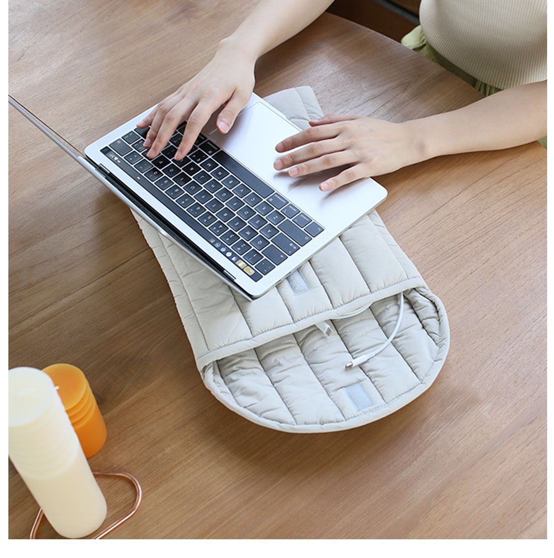 Simple Puffy Laptop Sleeve