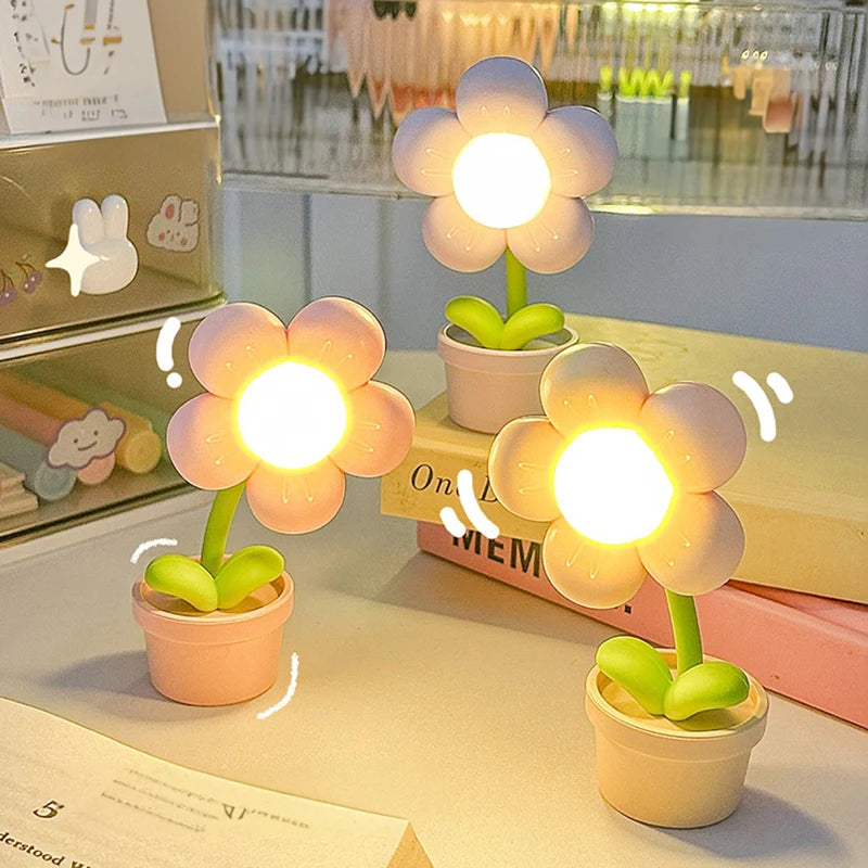 Cute Little Daisy Ambient Light Mini Table Lamp