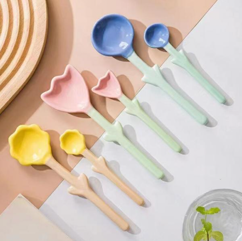 Cute Ceramic Flower Spoons set