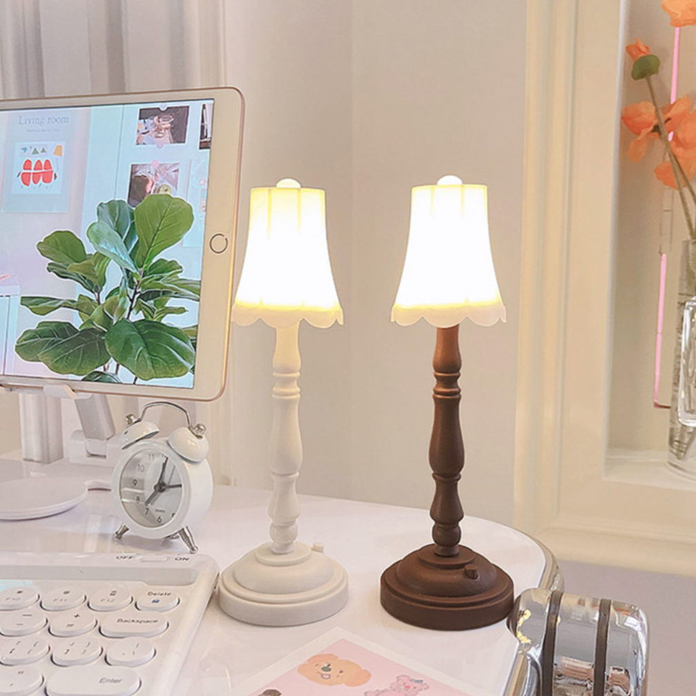 Vintage Petit LED Table Lamp