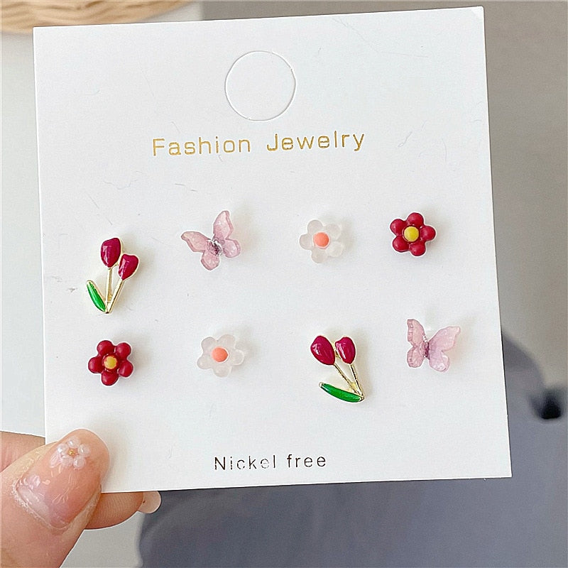 Lovely Little Flower Earrings Set