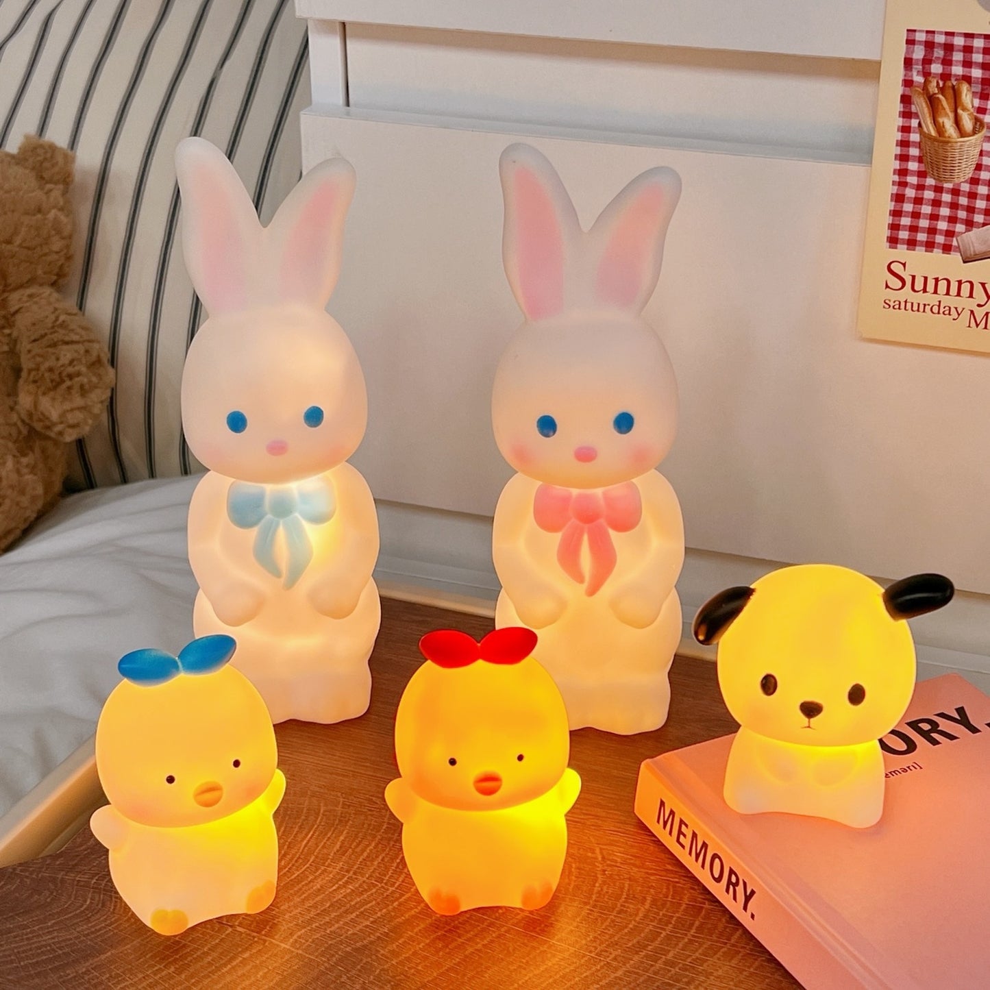 Lovely Vintage Bunny Ambient Light