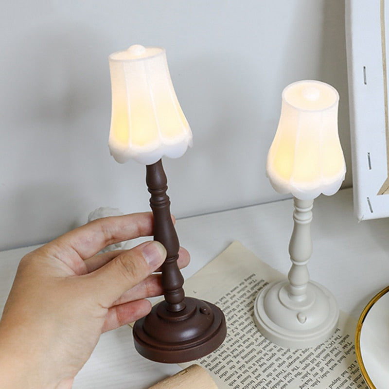 Vintage Petit LED Table Lamp