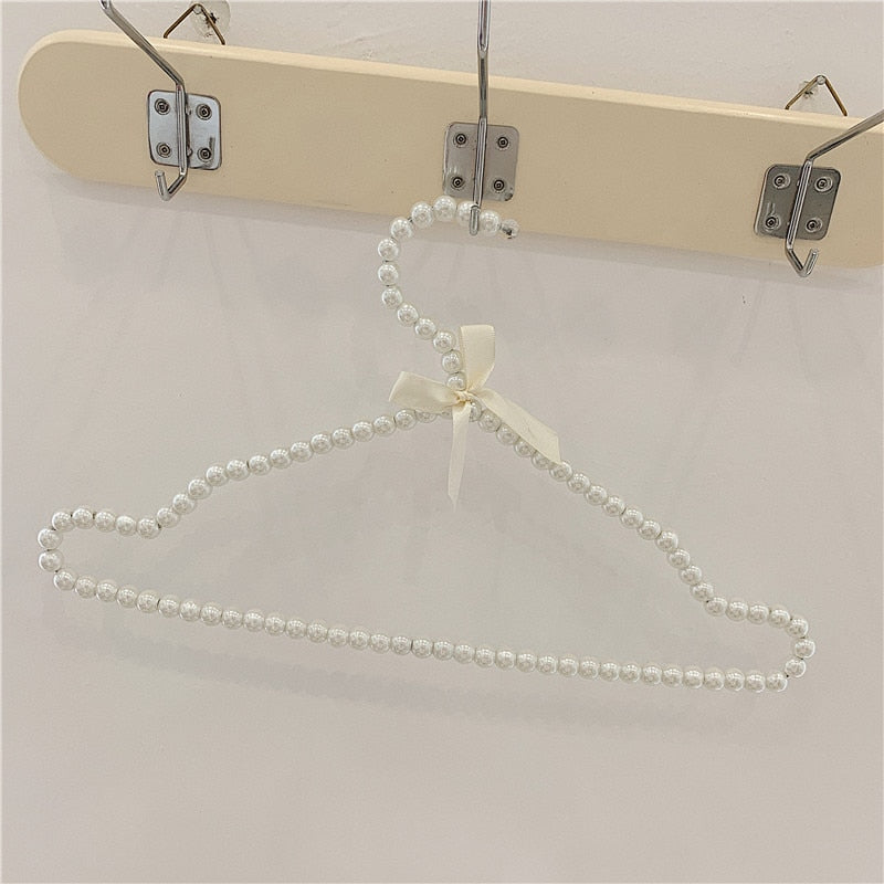 K-style Lovely Pearl and Glitters Clothing Hanger