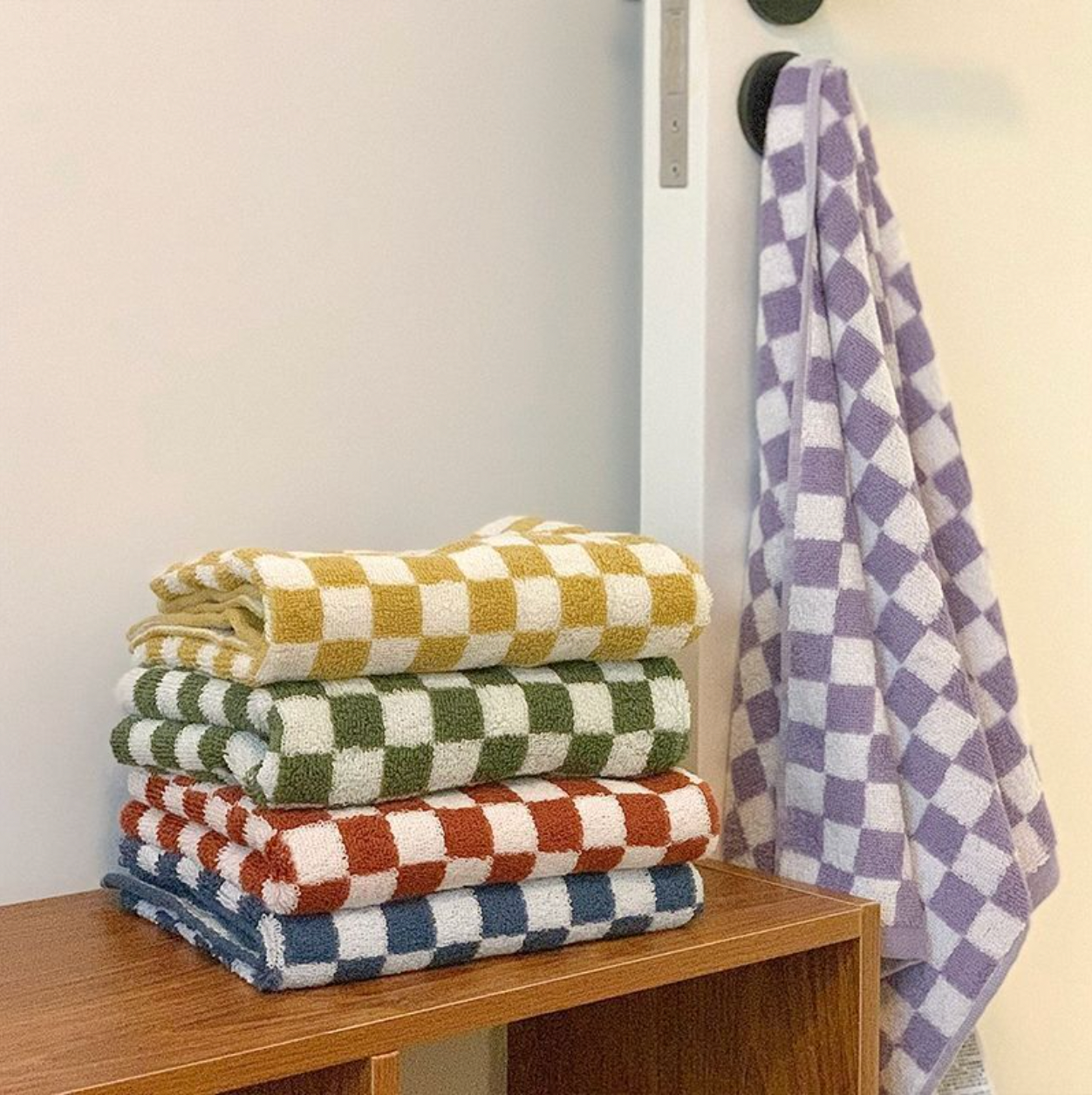 Retro Checkerboard Towel