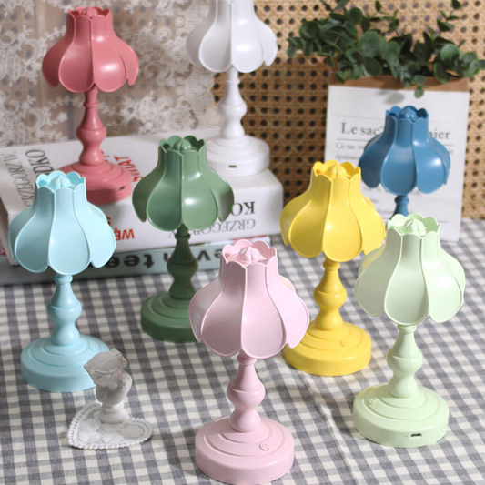 Adorable Retro Tulip Mini Table Lamp