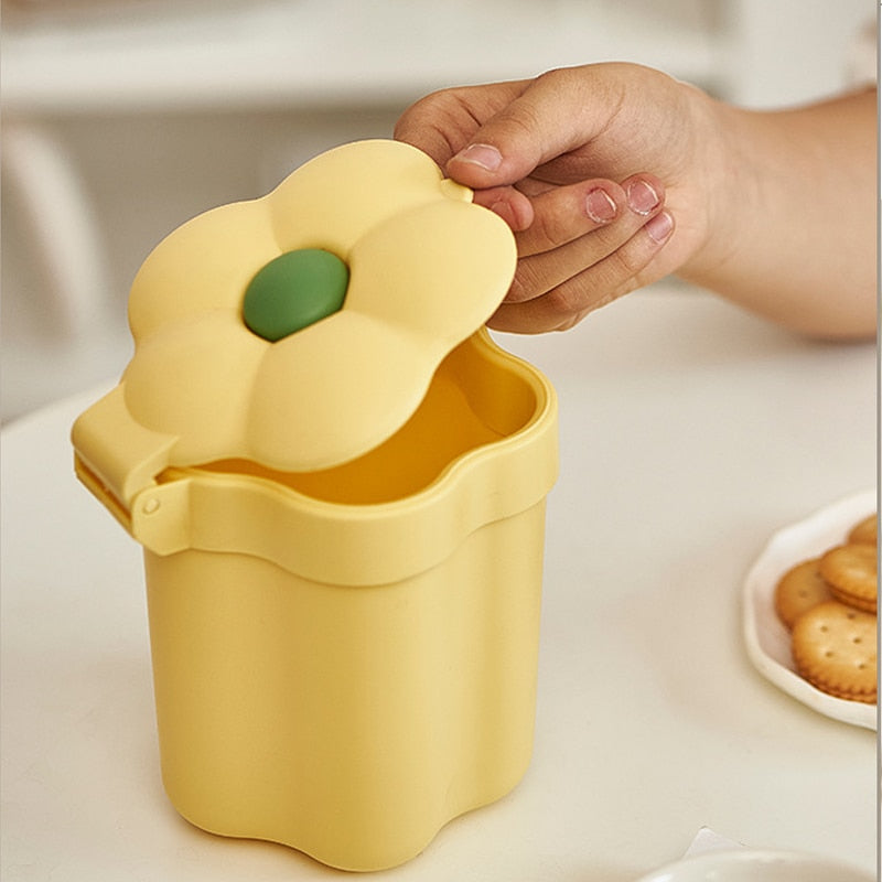 Cute Daisy Flower Mini Trash Can