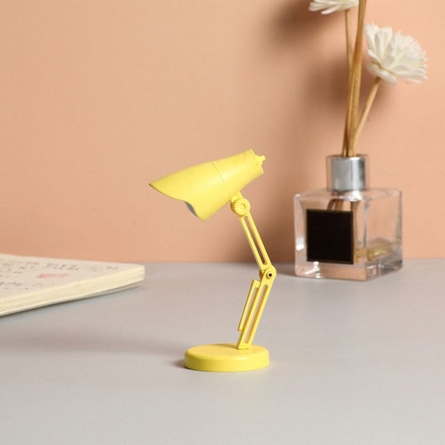 Tiny Vintage Reading Lamp