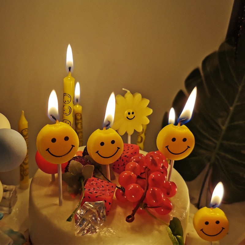 Smiley Cake Decoration Candles