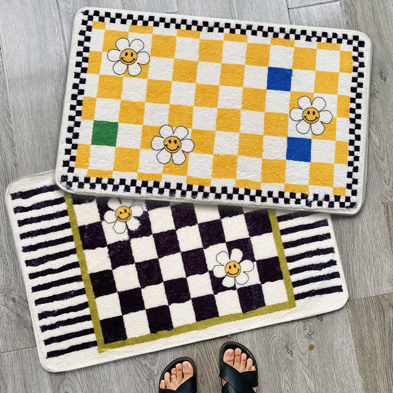 Smiley Daisy Checkered Bath Mat Decor Rug