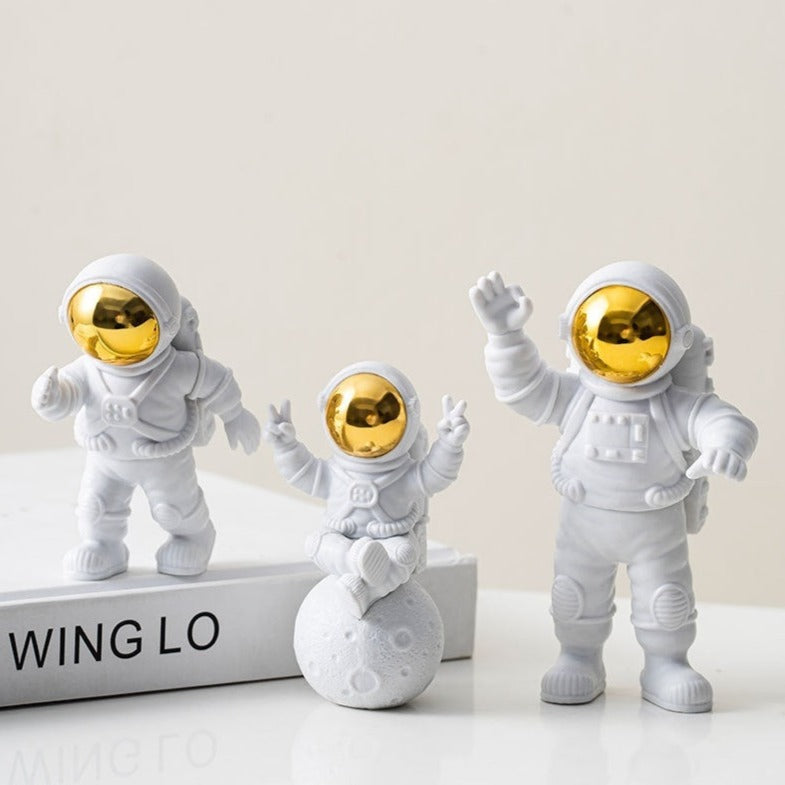 4pc Astronaut Ambient Light